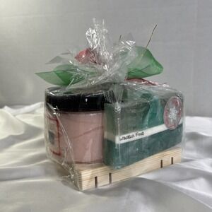 The Soap Lady Holiday Gift Set Christmas Tree Bar Soap Whipped Sugar Scrub Fizzy